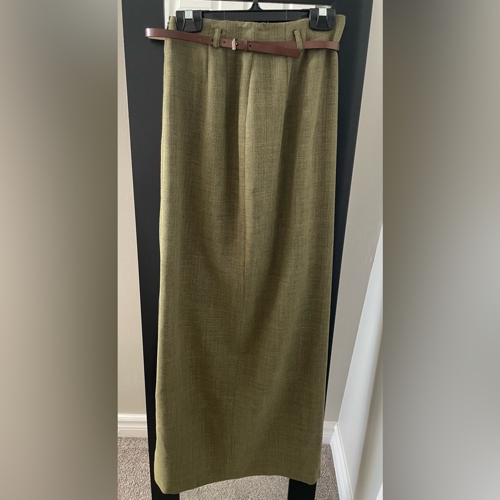 Peter Nygard Olive Green Skirt